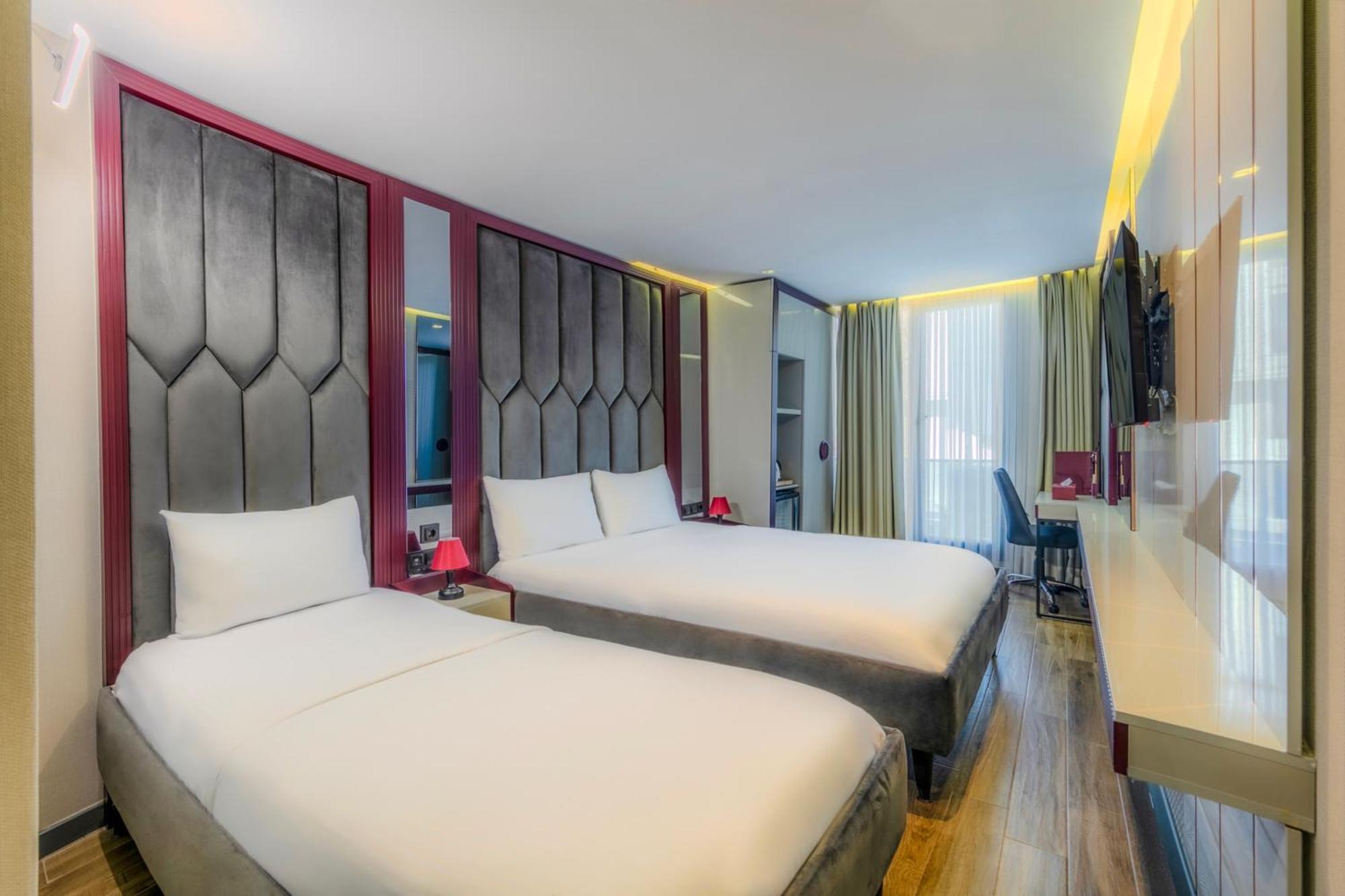Heaven Premium Hotel Restaurant & Airport Shuttle Arnavutkoy Exterior foto